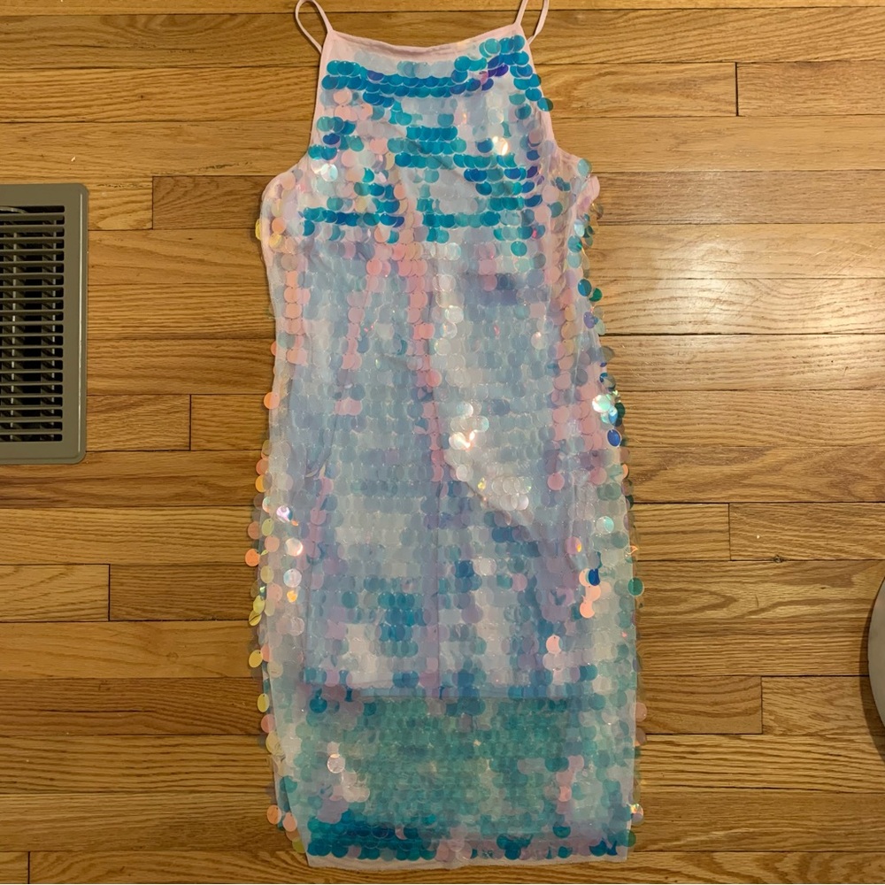 Iridescent Pink/Blue Sequin Party Dress - Eras Tour Vibes! 🪩